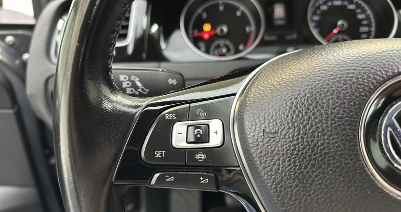 Volkswagen Golf cena 59900 przebieg: 169363, rok produkcji 2019 z Zwoleń małe 352